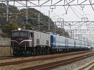 山陽新幹線岡山開業30周年記念イベントへ回送中のEF58 150