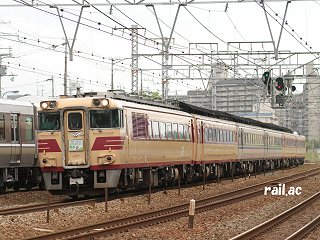 キハ181系による大阪駅開業130周年記念ミステリー列車