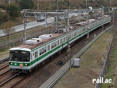 神戸市営地下鉄クリスマスデコレーション列車3123F